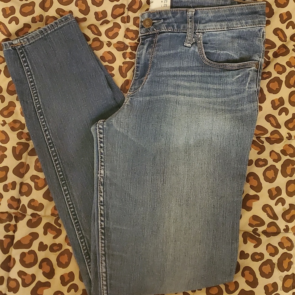 Abercrombie & Fitch Skinny Jeans